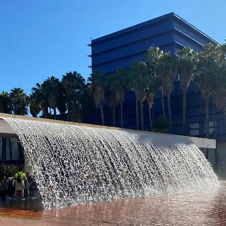 بوتيل Sailboat Anand