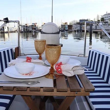 Sailboat Anand Πλωτό κατάλυμα *