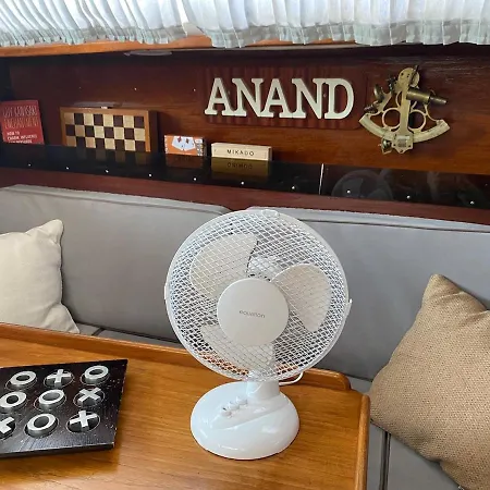 Sailboat Anand Bådhotel